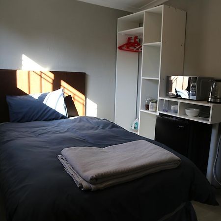 Zen Bnb Sandton Bagian luar foto